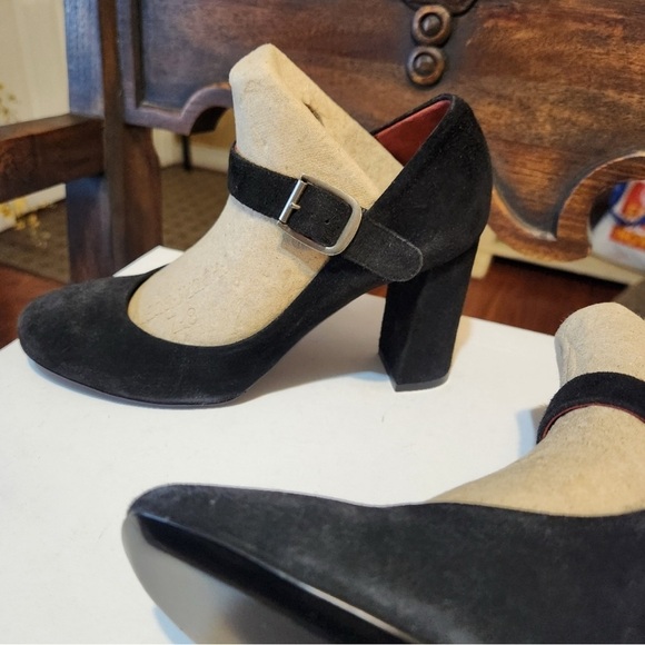 CHLOÉ | Black Mary Jane Pumps - Picture 3 of 6